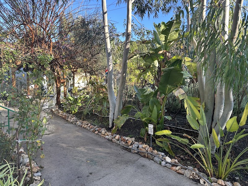 Maravel Botanical Garden & Cafe